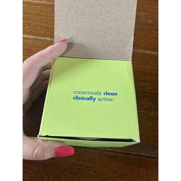 Skinfix Resurface AHA/BHA Renewing Body Cream 10 OZ - Picture 3 of 6